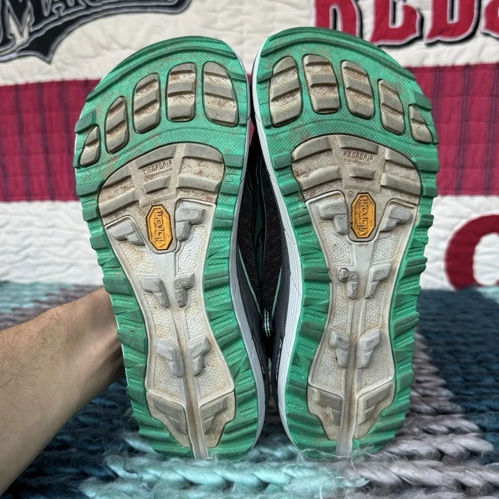 Altra Olympus Women's Gray with Teal Athletic Shoes